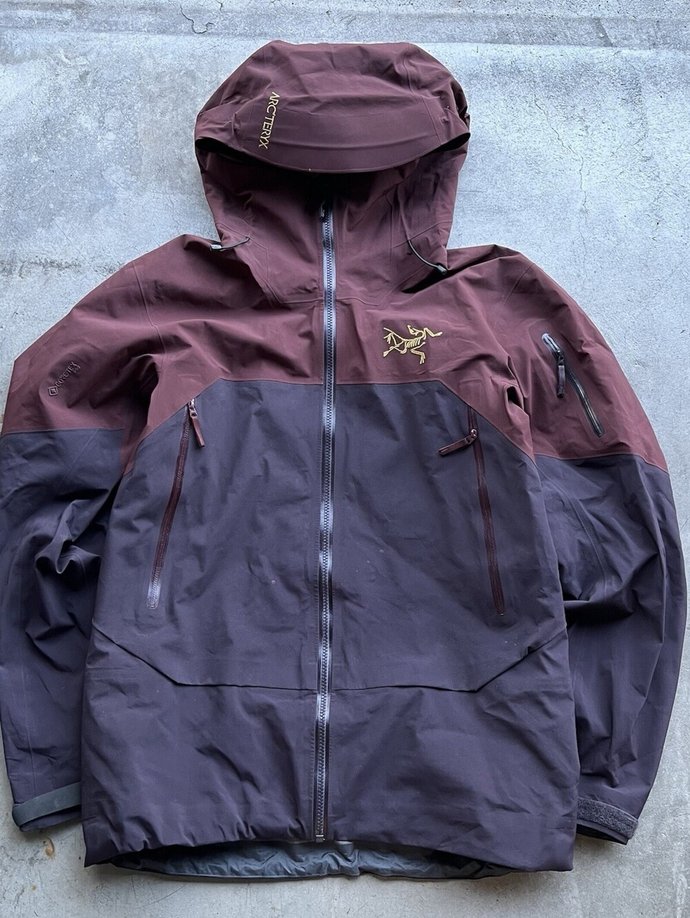 Arc'teryx Rush Jacket Men’s S Maroon Burgundy Hooded Full Zip Shell Ski Outdoor